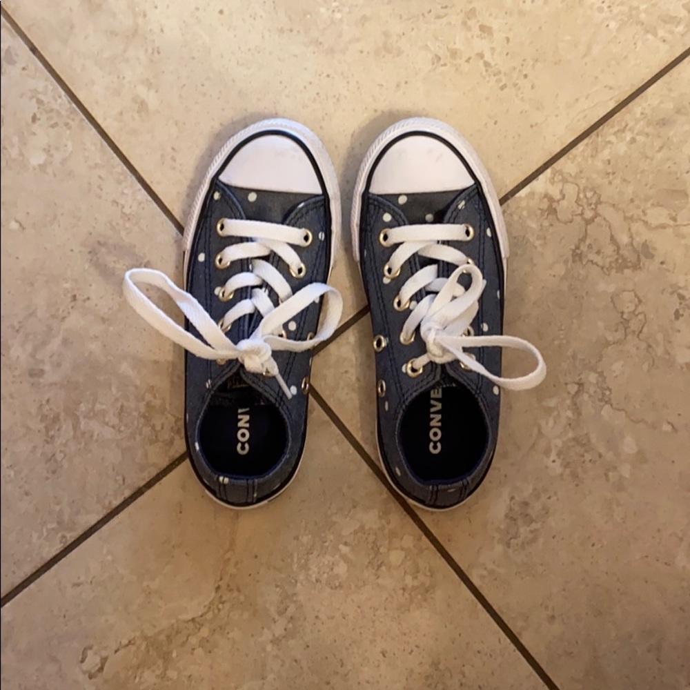 Girls Converse